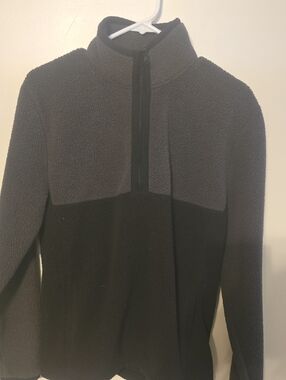 Sonoma Men's Two-Tone Black and Charcoal Zip-Up Sherpa